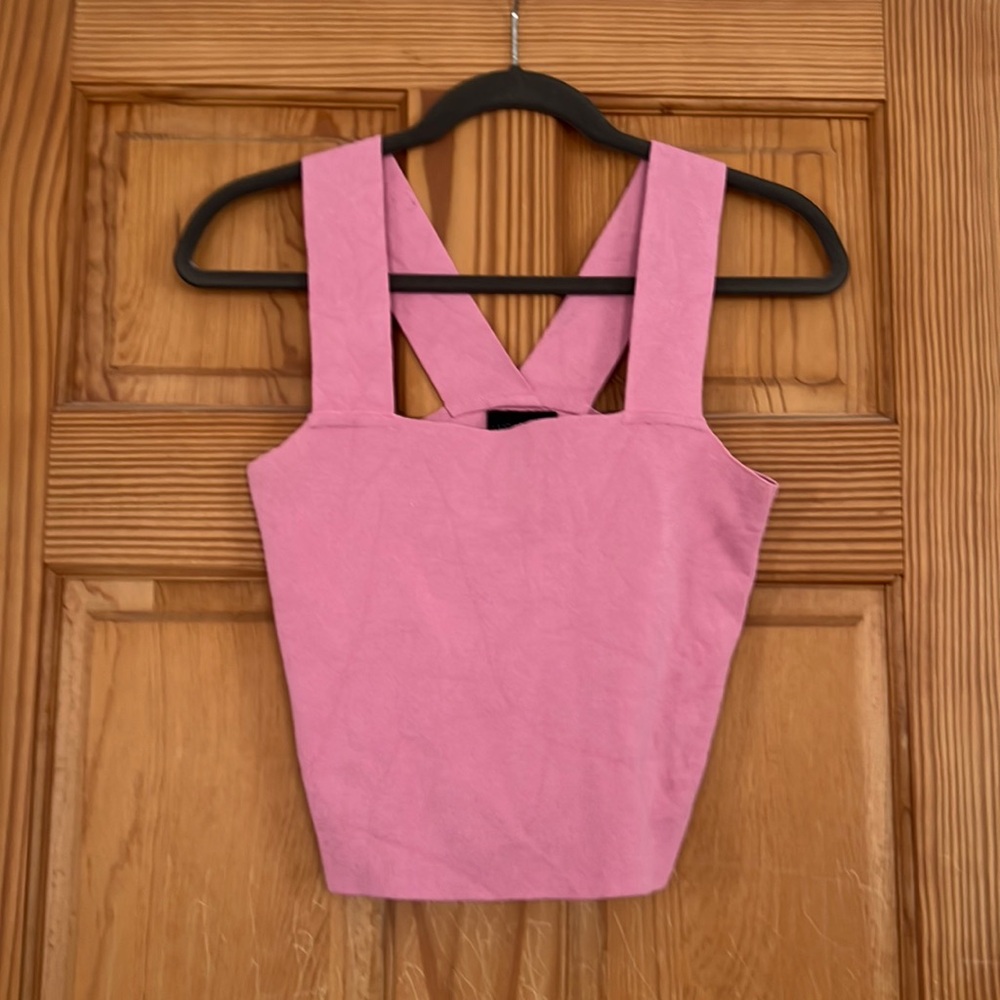 Cropped Pink top